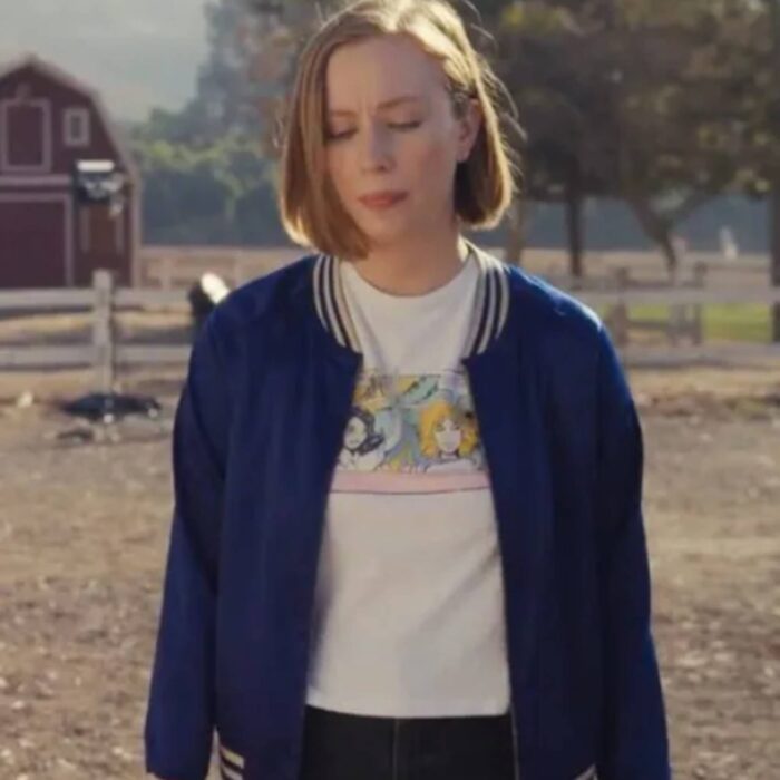 hacks-s02-hannah-einbinder-blue-bomber-jacket-1.jpg